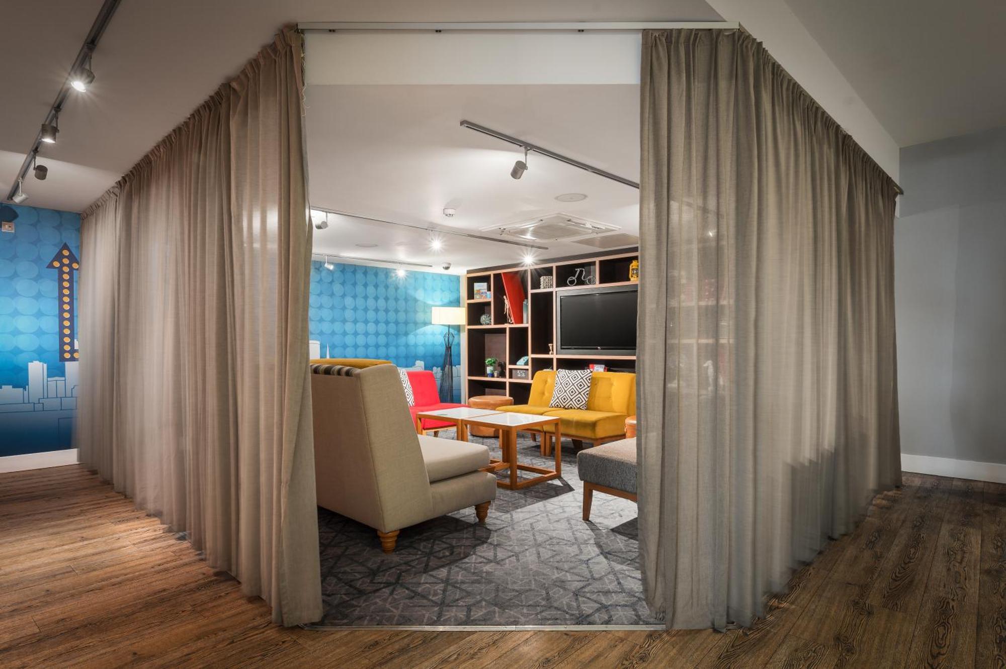 Holiday Inn Birmingham City By Ihg Exterior foto